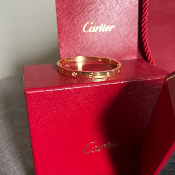 Authentic Cartier Love Lock w/ 4 diamonds - Picture 4 of 9